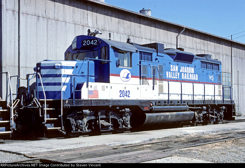 San Joaquin Valley ex SSW GP20E #2042